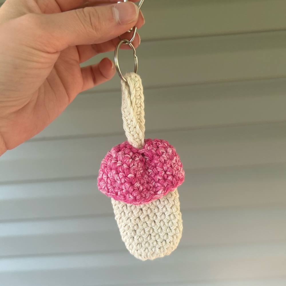 Pink keychain mushroom pouch 🍄